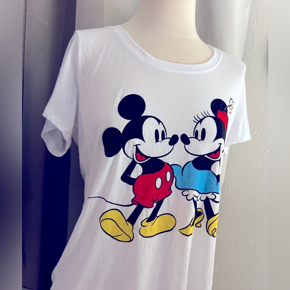 NWT Disneyland Mickey Mouse & Minnie Mouse T Shirt Size L